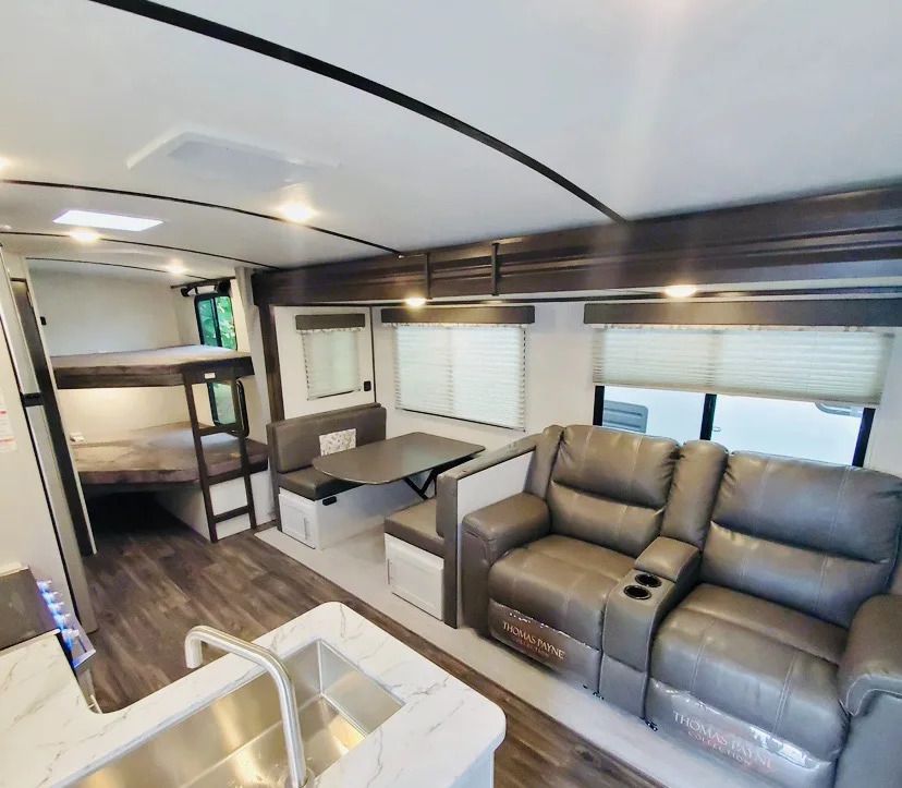 Photo 5 - 2021 Keystone Travel Trailer rental photo 7
