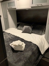 Photo 25 thumbnail 27