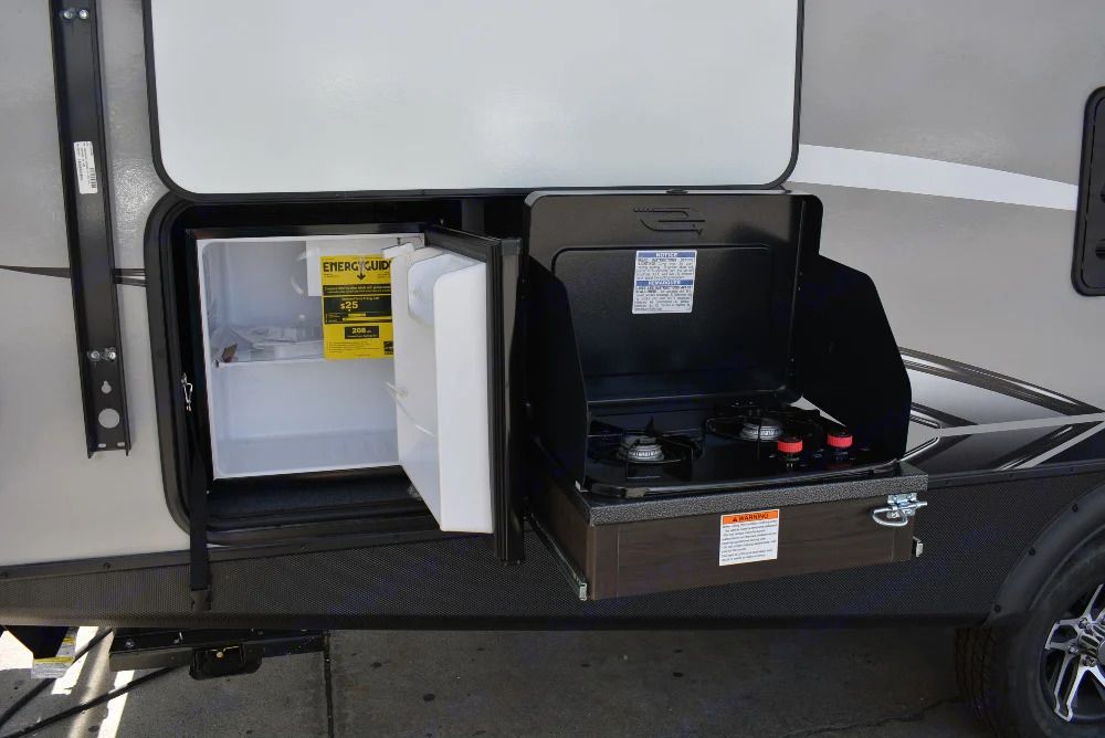 Photo 8 - 2021 Keystone Travel Trailer rental photo 10