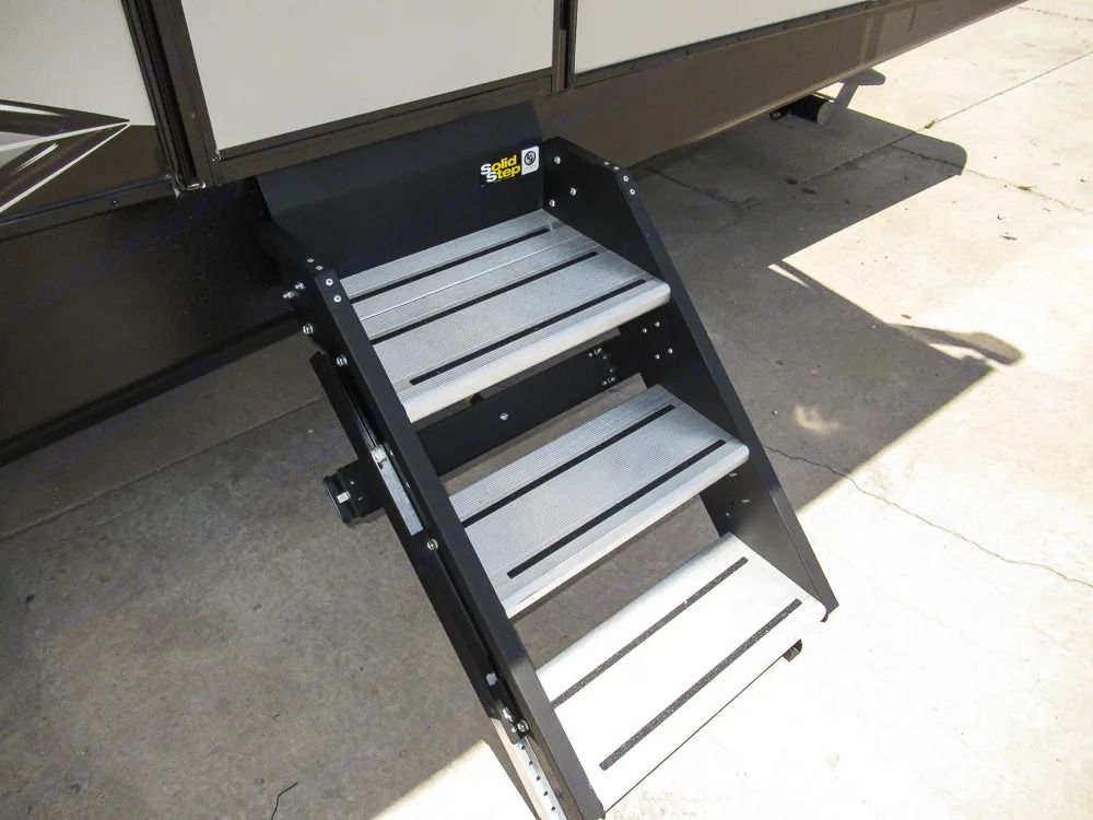 Photo 12 - 2021 Keystone Travel Trailer rental photo 14