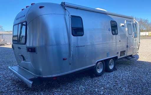 2020 SAFARI AIRSTREAM  25 Travel Trailer for rent in Hot Springs, AR