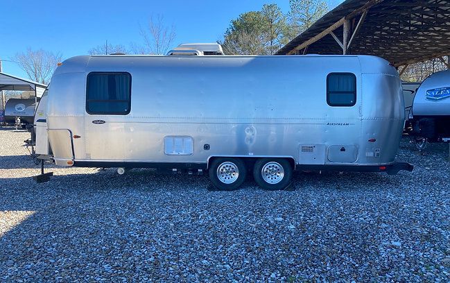 Photo 9 - 2020 SAFARI Travel Trailer rental photo 11