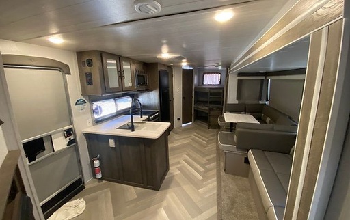 2022 Forest River SALEM DBUD Travel Trailer for rent in Hot Springs, AR