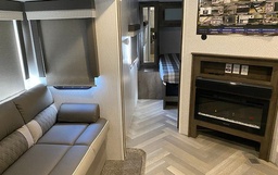 Photo 6 thumbnail 8