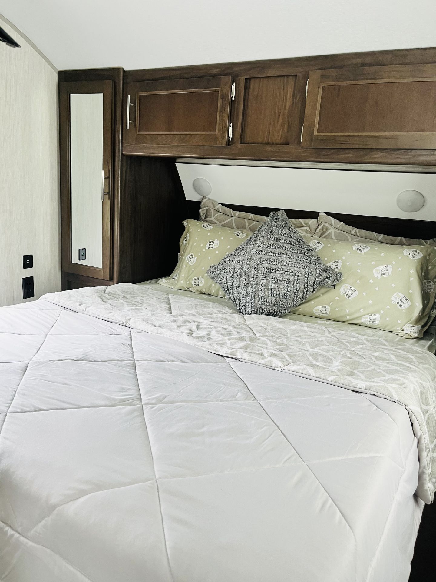 Photo 1 - 2019 Forest River Travel Trailer rental photo 6