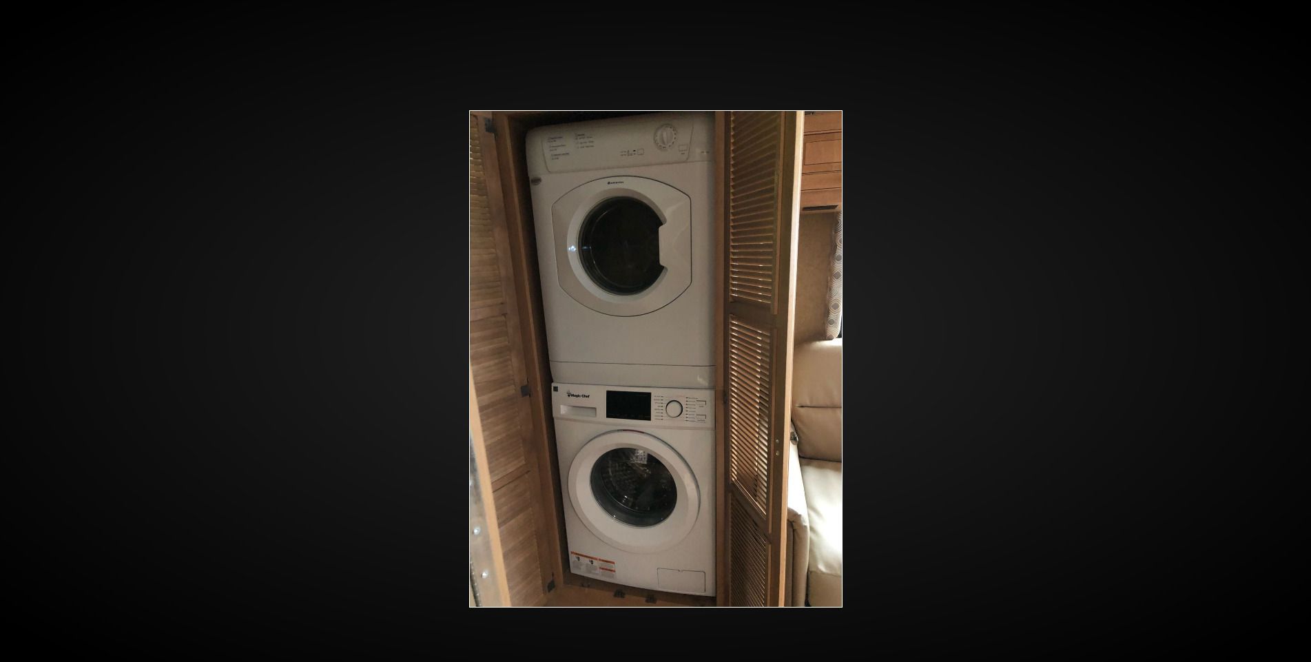 Photo 2 - 2015 Thor Class A Motorhome rental photo 4