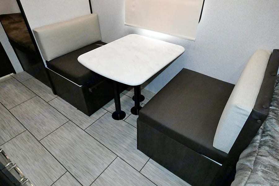 Photo 3 - 2021 Genesis Supreme Travel Trailer rental photo 5