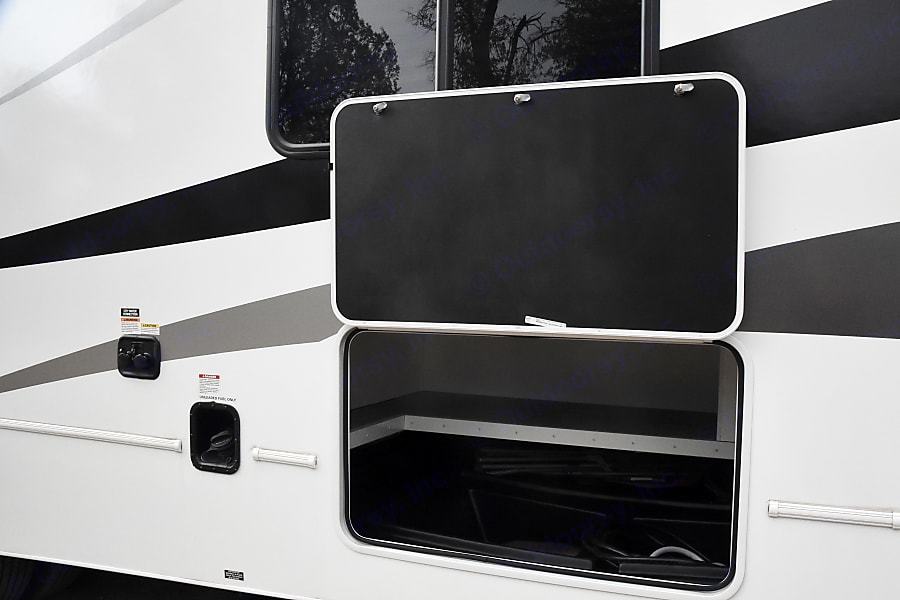 Photo 1 - 2021 Coachmen Class C Motorhome rental photo 3