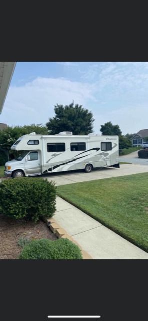 Photo 17 - 2007 Four Winds International Class C Motorhome rental photo 19