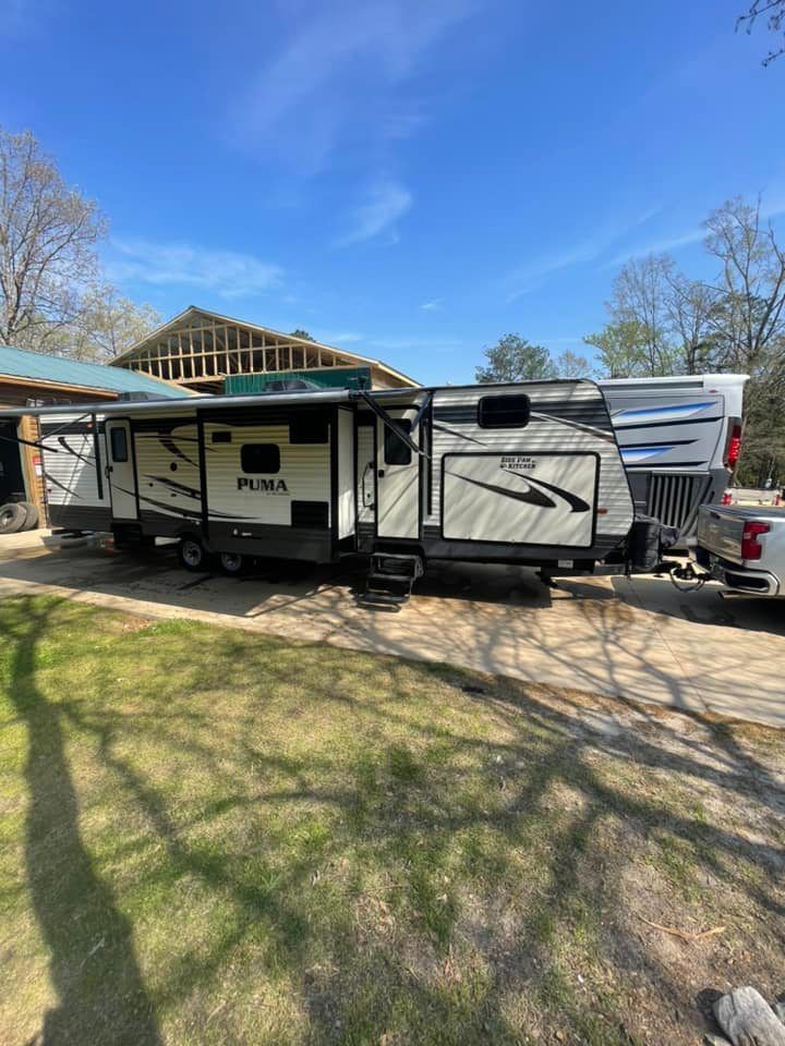Photo 10 - 2021 Palomino Travel Trailer rental photo 12