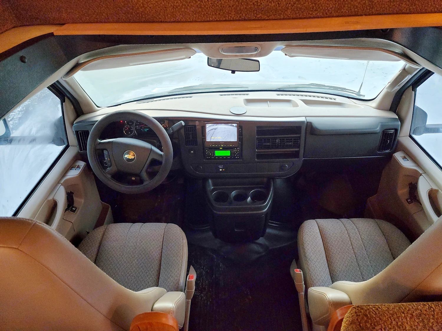 Photo 13 - 2011 Coachmen Class C Motorhome rental photo 15