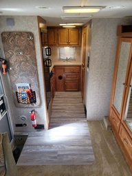 Photo 15 thumbnail 17