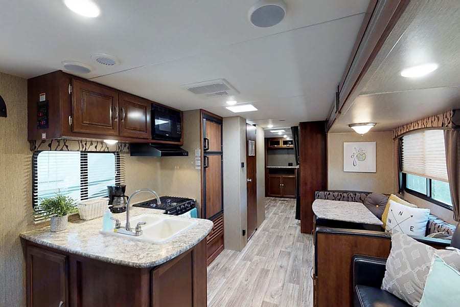 Photo 2 - 2017 Keystone Travel Trailer rental photo 4