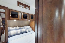 Photo 5 thumbnail 7