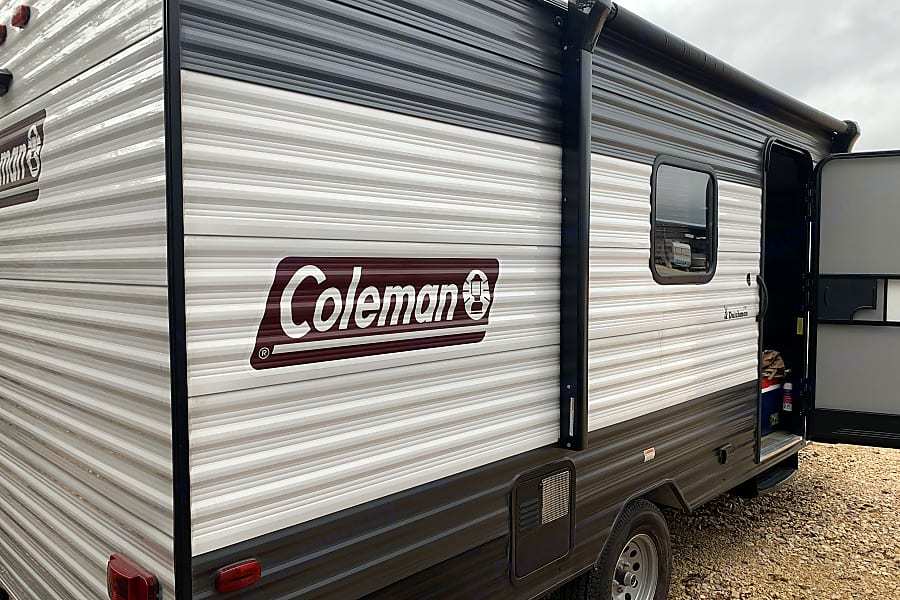 Photo 0 - 2021 Dutchmen Travel Trailer rental photo 6