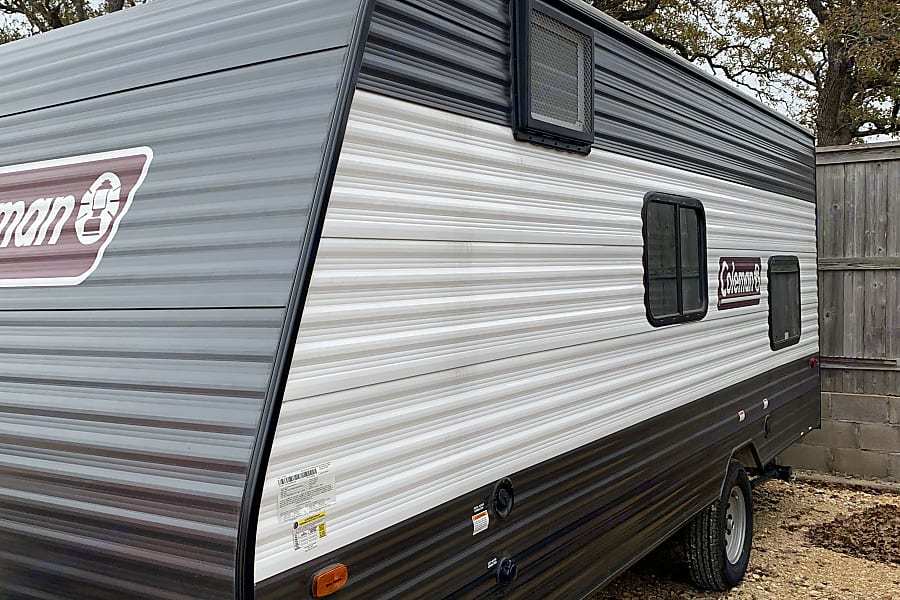 Photo 0 - 2021 Dutchmen Travel Trailer rental photo 8