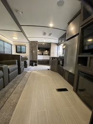 Photo 10 thumbnail 12