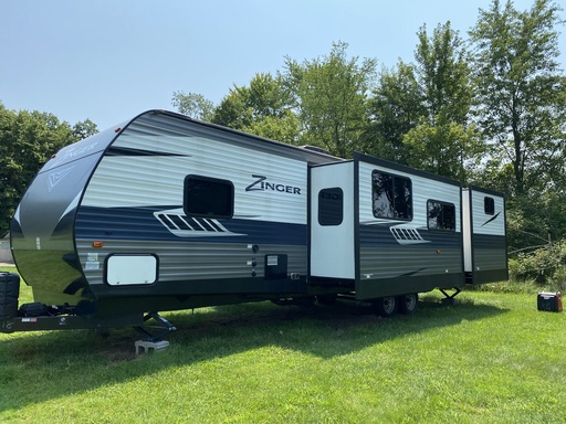 2018 CROSS ROADS Zinger ZR331BH Travel Trailer for rent in Williamston, MI