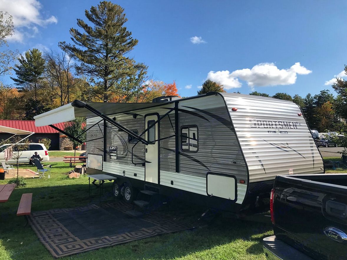 Photo 9 - 2018 K-Z Travel Trailer rental photo 11