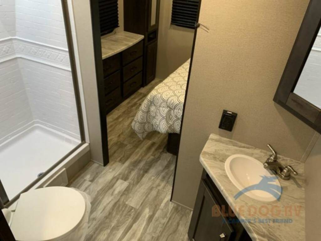 Photo 4 - 2022 Grand Design Travel Trailer rental photo 6