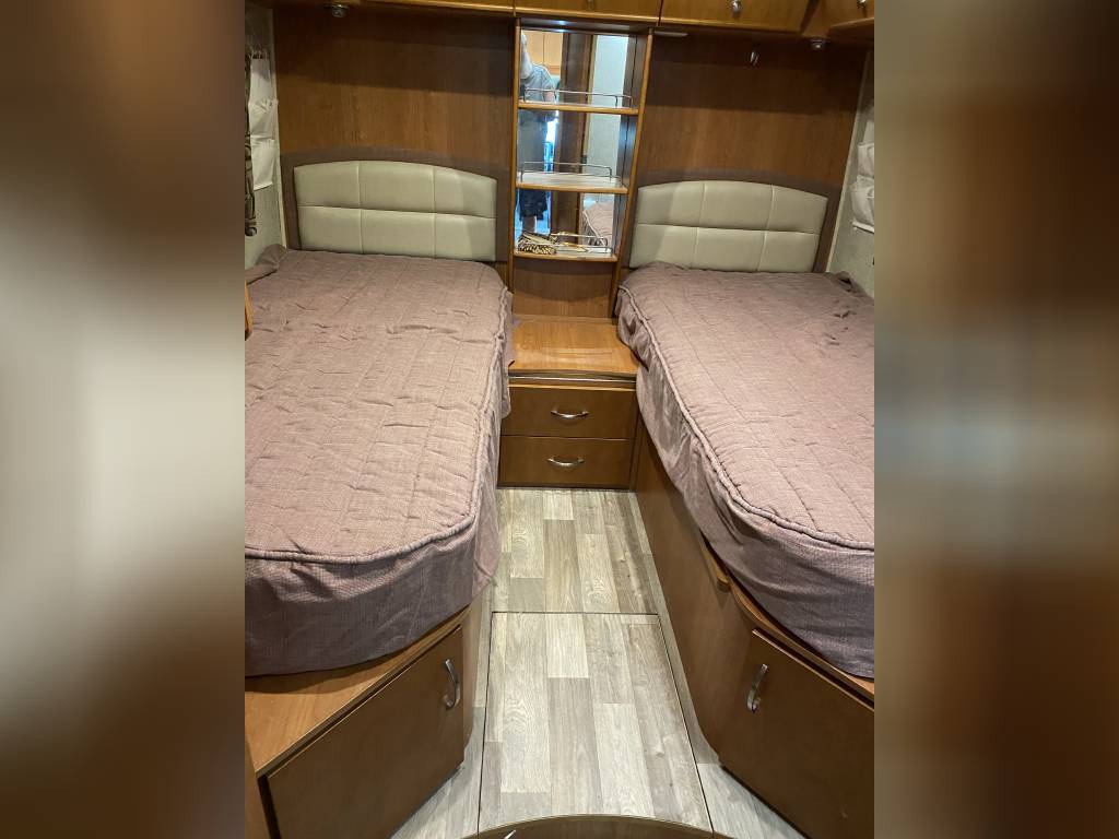 Photo 1 - 2017 Leisure Travel Class B Motorhome rental photo 4
