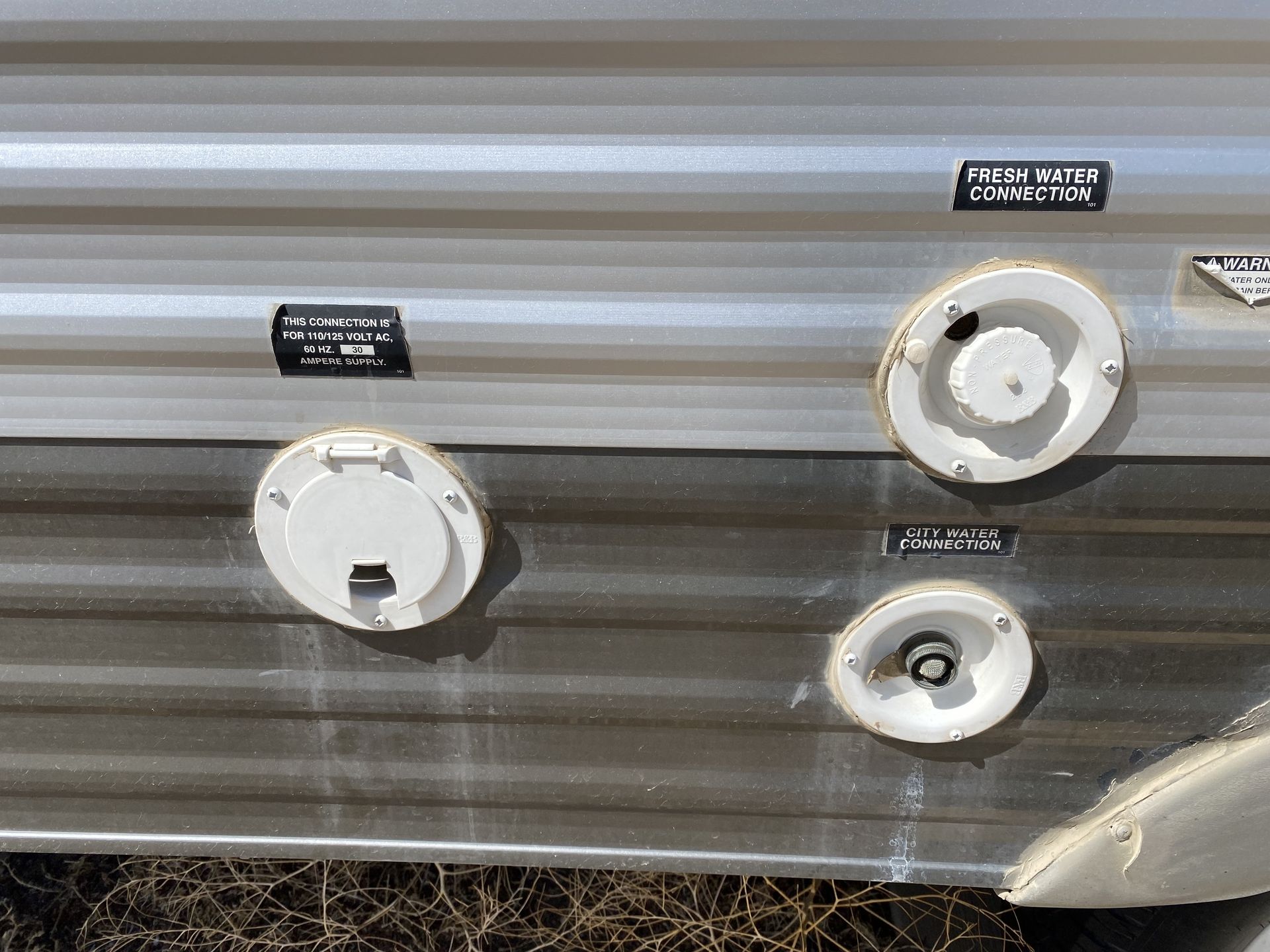 Photo 12 - 2011 Palomino Travel Trailer rental photo 19