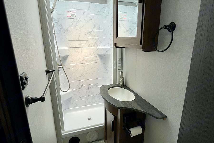 Photo 12 - 2022 Forester Class C Motorhome rental photo 13