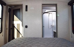 Photo 20 thumbnail 22