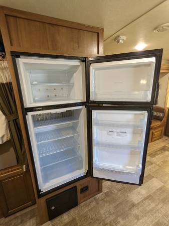 Photo 12 - 2019 Forest River Travel Trailer rental photo 14