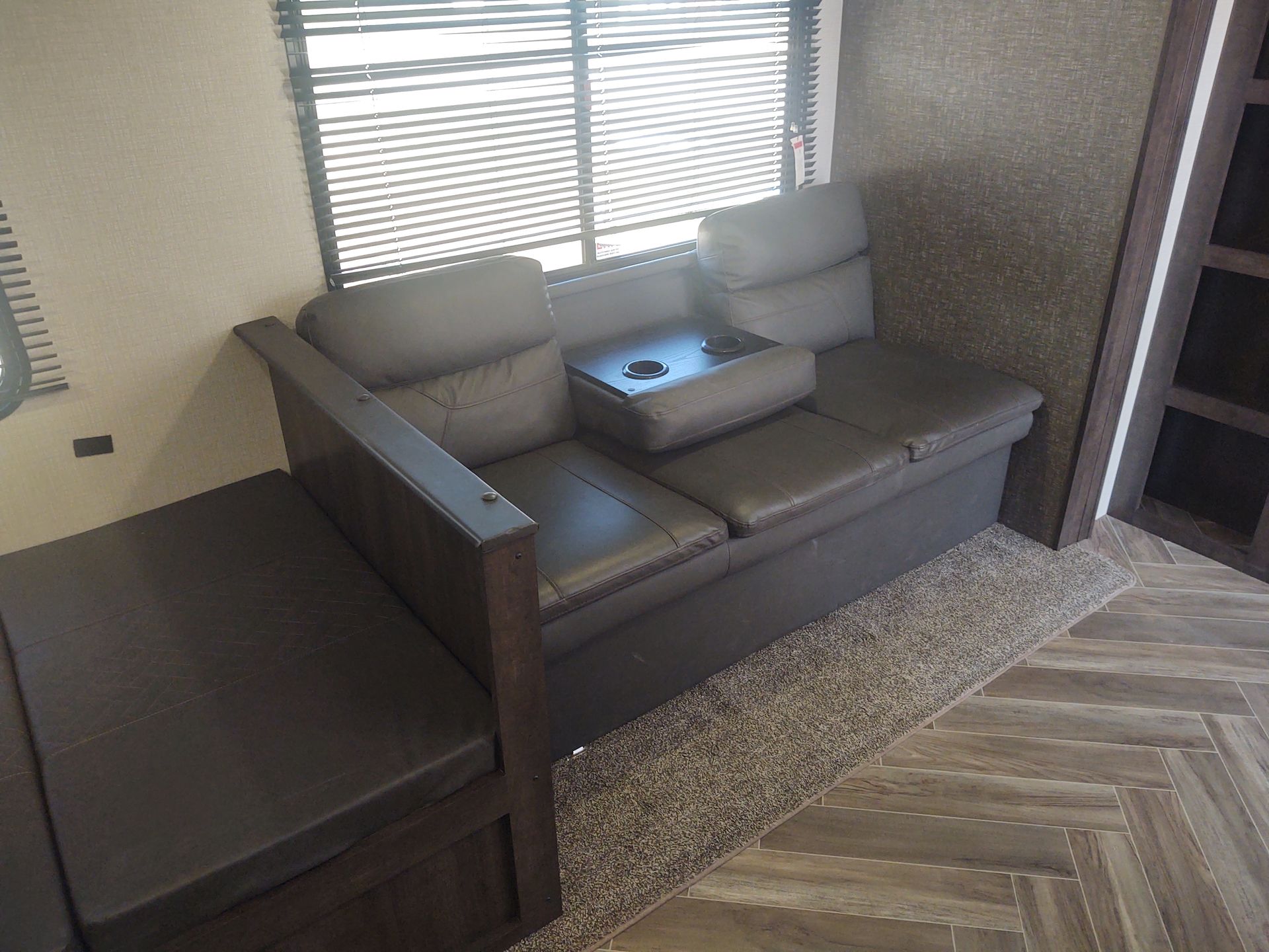 Photo 7 - 2020 Sportsmen Travel Trailer rental photo 9