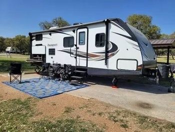 Photo 0 - 2019 Keystone Travel Trailer rental photo 2