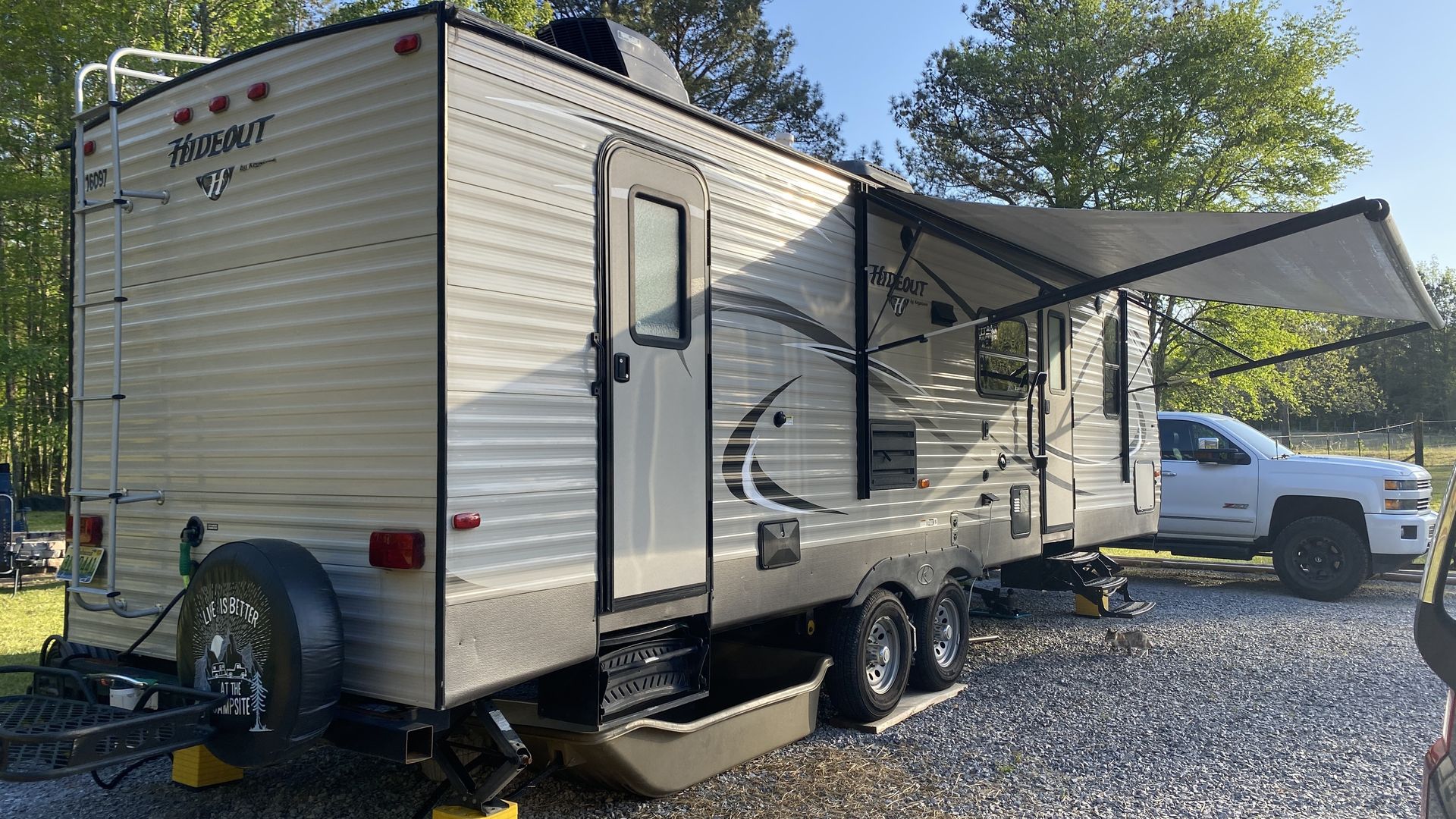 Photo 10 - 2015 Keystone Travel Trailer rental photo 12