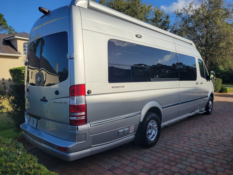 Photo 4 - 2019 Mercedes-Benz Class B Motorhome rental photo 10