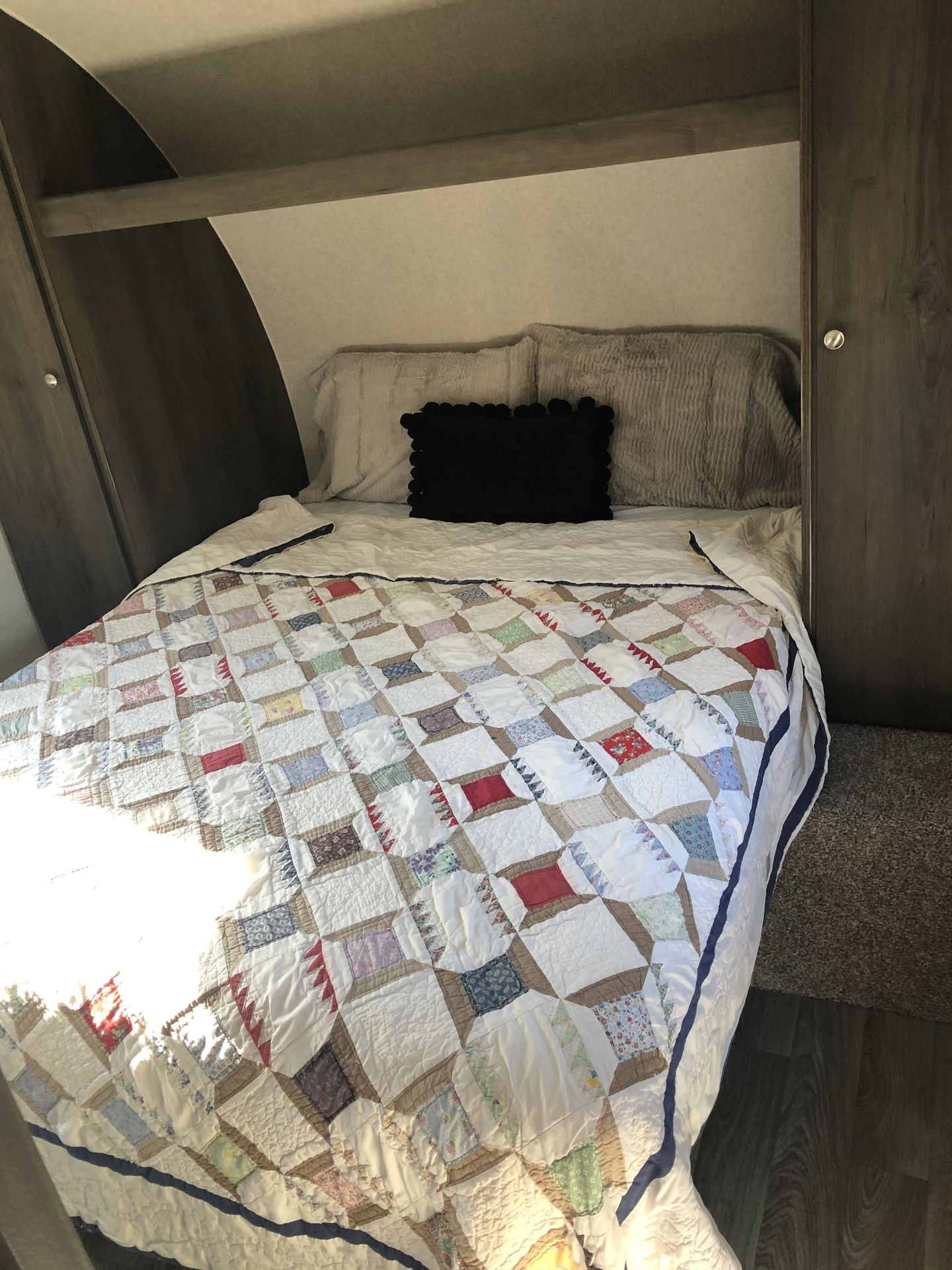 Photo 6 - 2020 Coachmen Travel Trailer rental photo 8