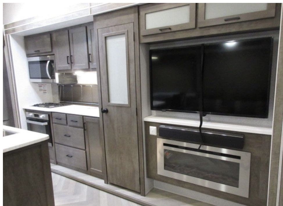 Photo 2 - 2022 Forest River Travel Trailer rental photo 24
