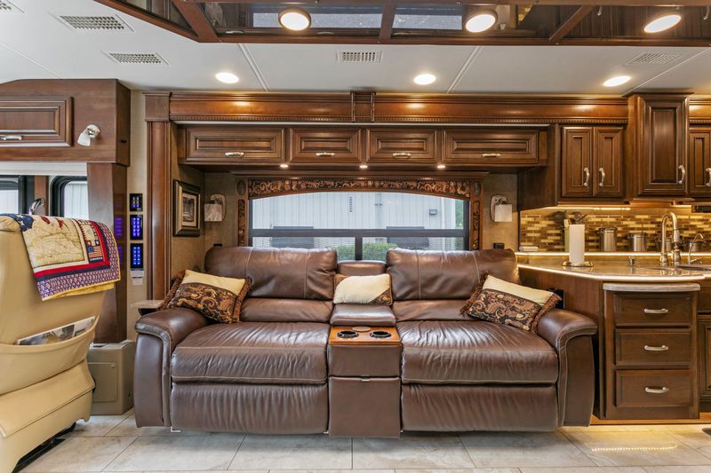 Photo 3 - 2016 Entegra Coach Class A Motorhome rental photo 18