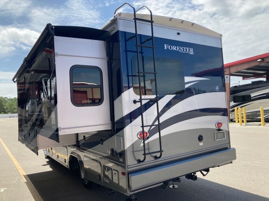 Photo 3 - 2018 Forest River Class C Motorhome rental photo 21
