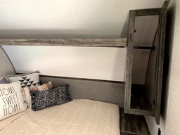 Photo 10 thumbnail 12