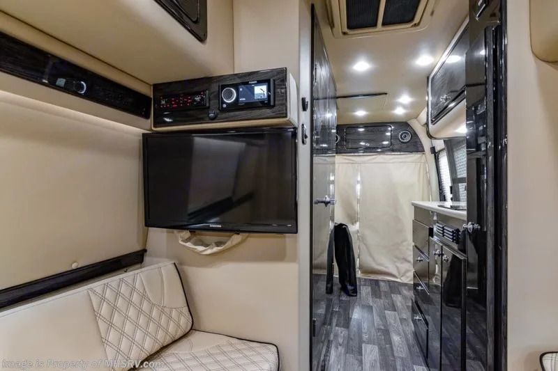 Photo 8 - 2020 American Coach Class B Motorhome rental photo 10