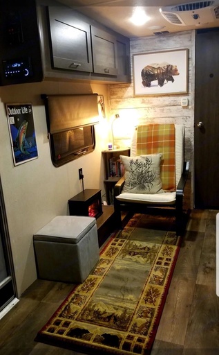 2018 Forest River Salem FSX 187RB Travel Trailer for rent in Charlevoix, MI