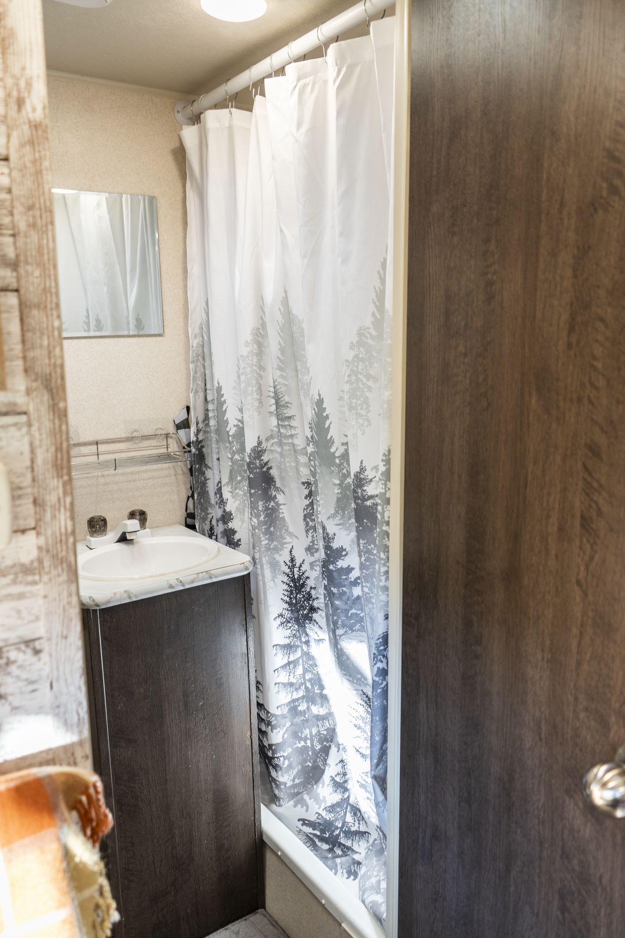 Photo 16 - 2018 Forest River Travel Trailer rental photo 28