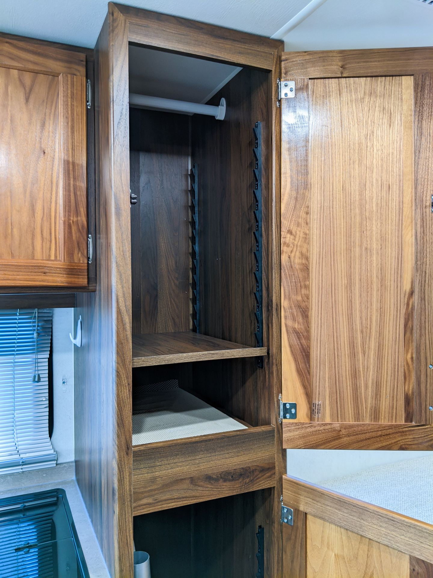 Photo 12 - 2020 Winnebago Class C Motorhome rental photo 25