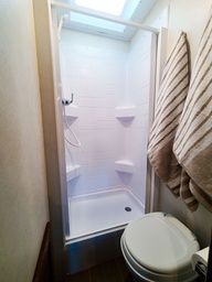 Photo 4 thumbnail 6