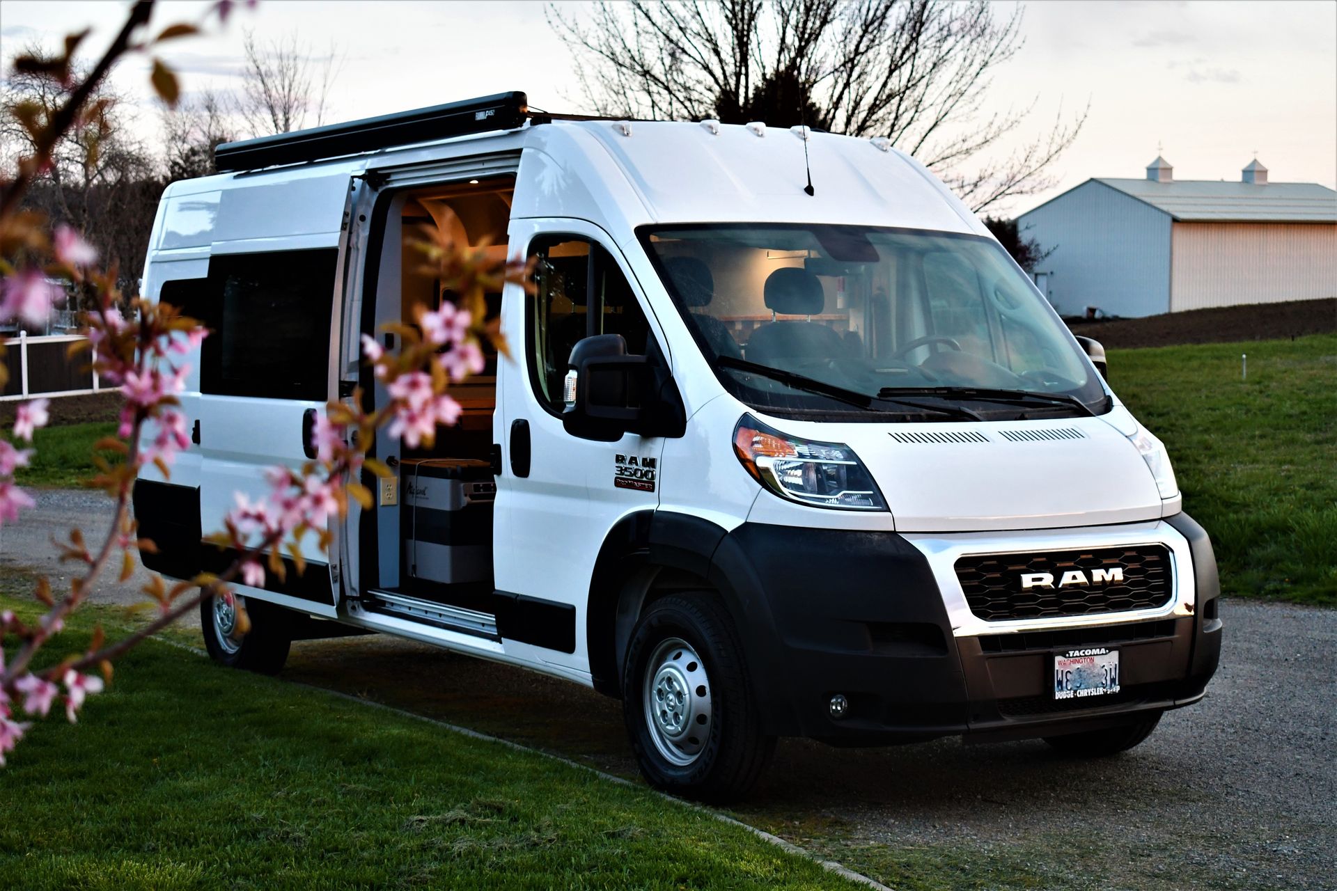 Photo 18 - 2021 Ram Class B Motorhome rental photo 20