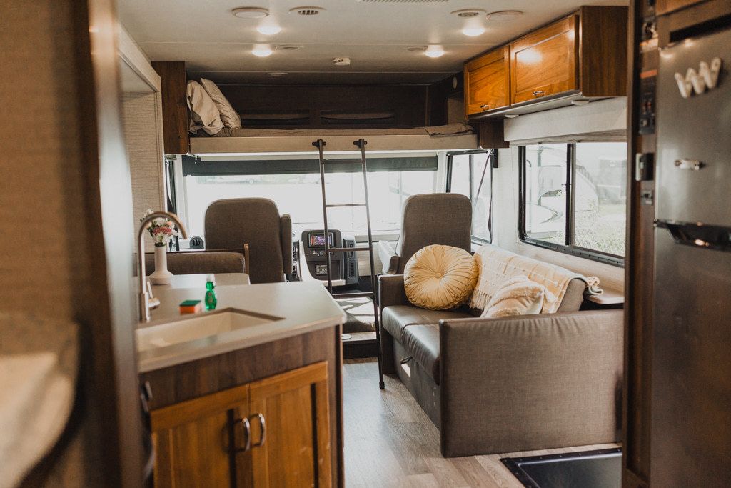 Photo 20 - 2020 Winnebago Class A Motorhome rental photo 22