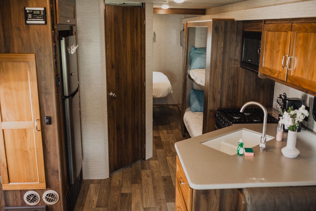 Photo 42 - 2020 Winnebago Class A Motorhome rental photo 44