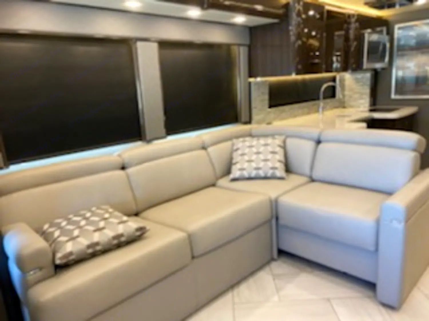 Photo 11 - 2020 American Coach Class A Motorhome rental photo 13