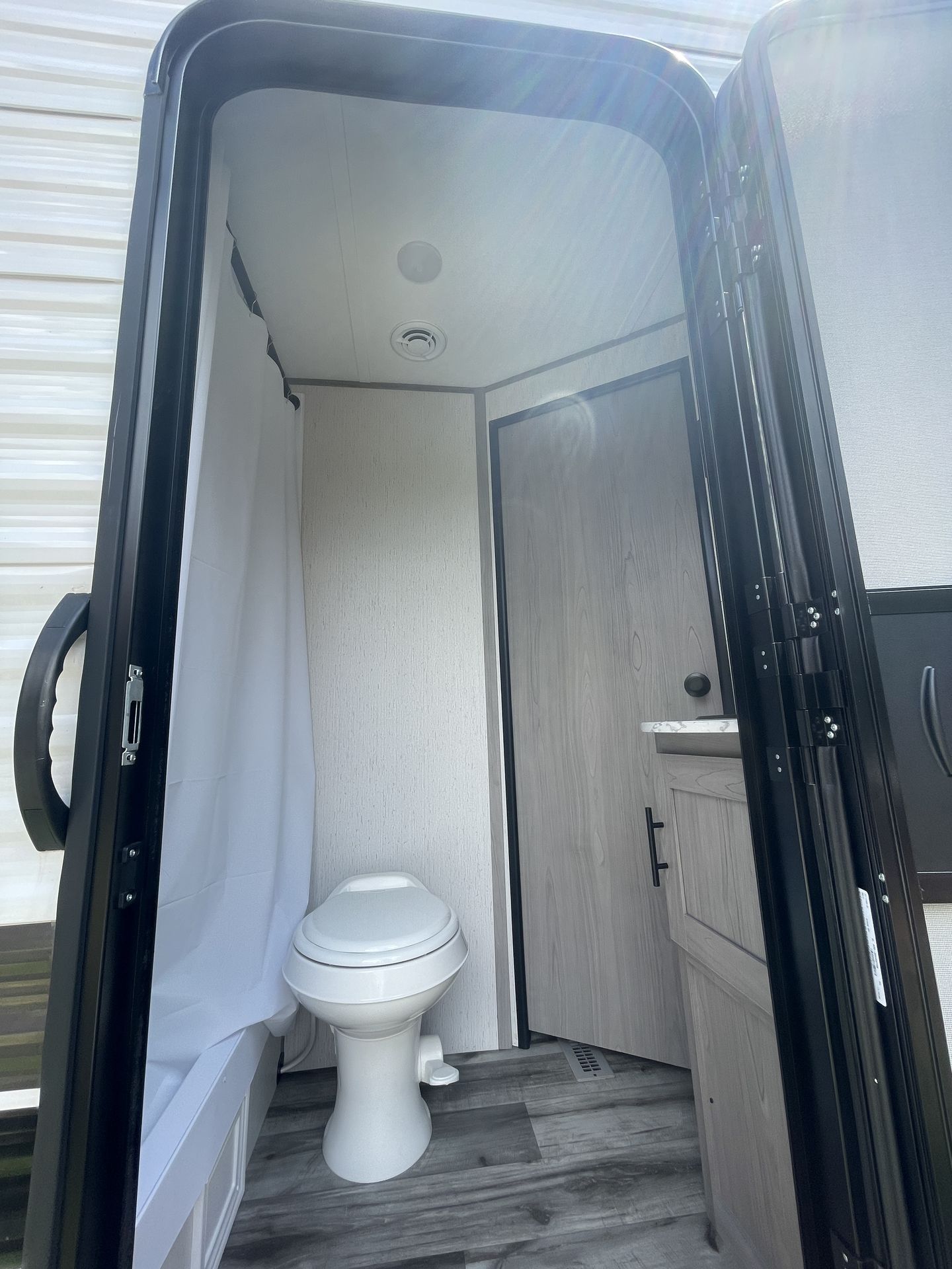 Photo 10 - 2022 Coleman Travel Trailer rental photo 12
