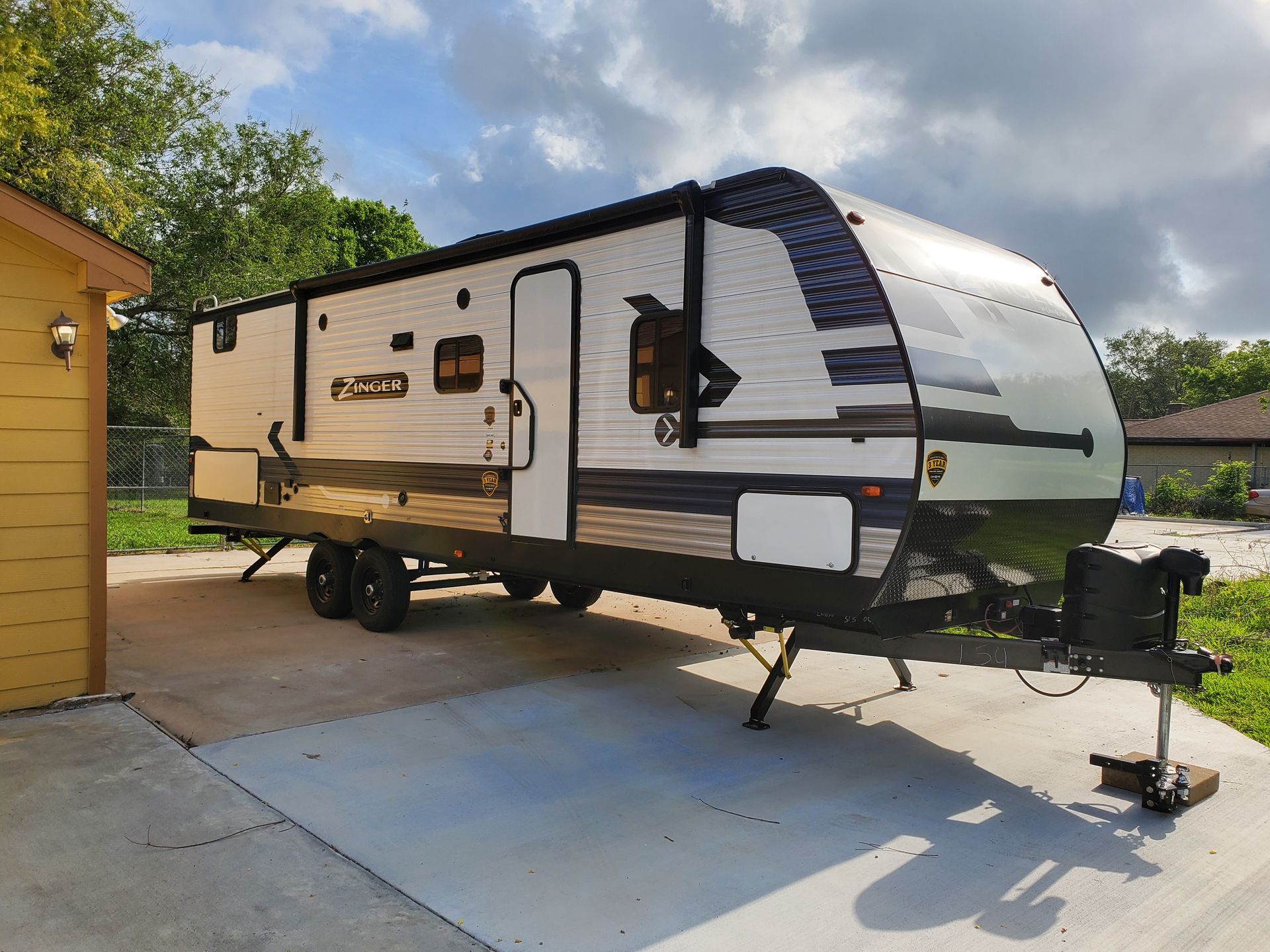 Photo 1 - 2022 Crossroads Travel Trailer rental photo 3