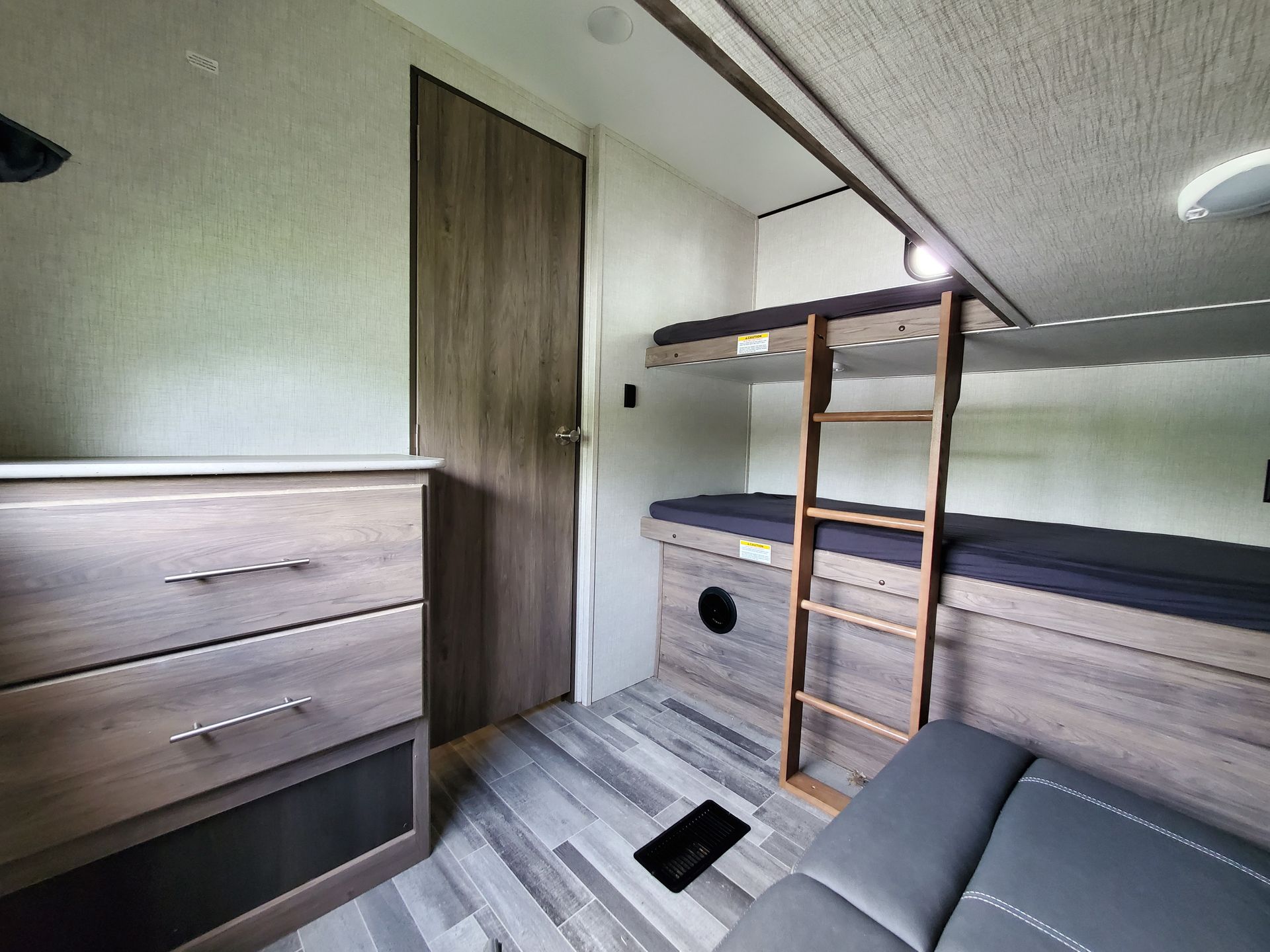 Photo 6 - 2022 Crossroads Travel Trailer rental photo 8